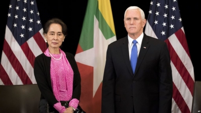 Nënpresidenti Pence ngre çështjen e Rohingiave me Aung San Suu Kyi-në