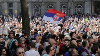 Rusi-Serbi shpejt jo më miq? Si po distancohen dy vendet