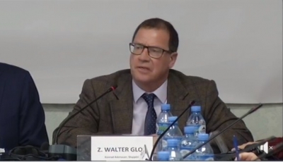 Walter Glos: Ndërhyrja në lirinë e medias cënon vendimin e qershorit për negociatat me Shqipërinë