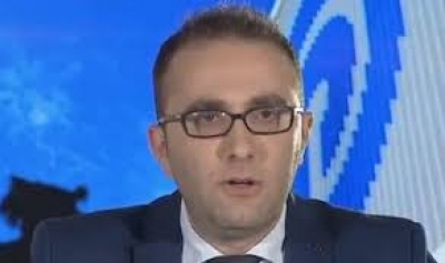 Pse solli kaq shume trazim ne Opinion, Gaz Bardhi