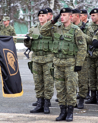 Serbët lirojnë pjestarin  e sigurisë së Kosovës