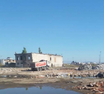 Bahri Shaqiri thirrje Prokurorisë: Çoni para drejtësisë abuzuesit me mbetjet inerte që po hidhen në ish-kalatën e peshkimit në portin e Durrësit