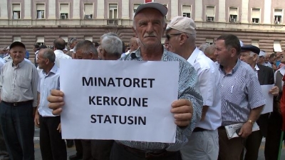 Protestë para Parlamentit, minatorët: Ne kërkojmë status jo pallavra