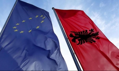 Shqiptarët, populli që ka besimin më të lartë në Europë në institucionet e BE-së