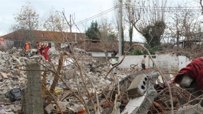 Media e madhe ndërkombëtare godet ashpër Ramën: Dy javë pas tërmetit nuk ka asnjë...