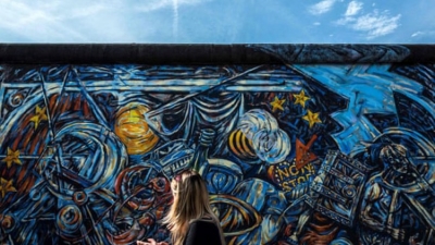 Instilacioni i Murit të Berlinit, bllokohet projekti, debate të shumta