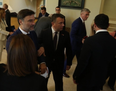 Alibeaj shkrihet me Ballën, asnjë fjalë për keq-qeverisjen para Pompeos