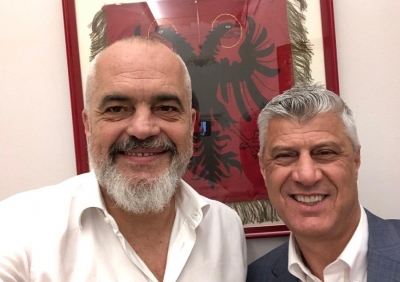 FOTO/ Thaçi selfie me Ramën: Me Edin si çdoherë, pa protokoll...