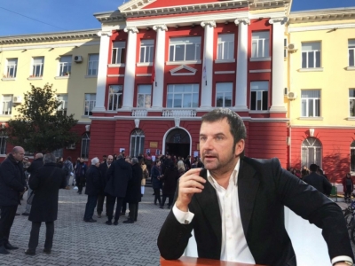 Pedagogët e pakorruptuar, lëvizja studentore dhe miti që po thyhet