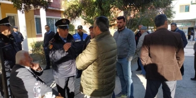 “Kryebashkiaku i Këlcyrës në ilegalitet, nuk takon qytetarët”