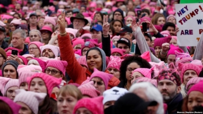 Vala rozë/ Numër rekord i grave garojnë në zgjedhjet në SHBA