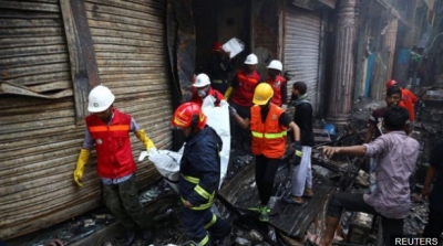 Zjarr në Bangladesh, të paktën 78 viktima