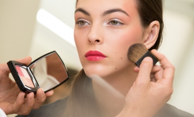 Trendet e make up-it për këtë verë