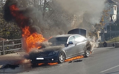 Digjet mjeti në Elbasan-Peqin, pasagjerët ...