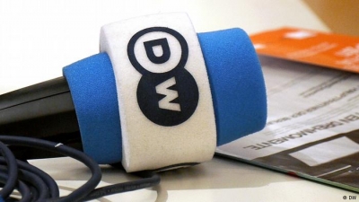 Deutsche Welle mbush 65 vjet