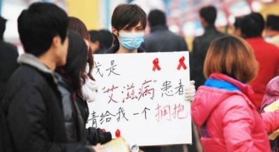 Kina në alarm: Po shtohet numri i të prekurve nga Sida