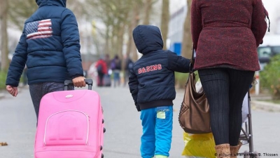 Shifrat e reja/ Azilantët shqiptarë nuk e ndalin ritmin, ja sa janë kërkesat. Kryesojnë Franca dhe Anglia