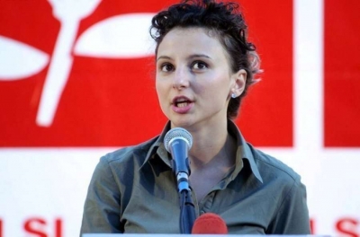 Xhixho: Rezistenca për Teatrin, frymëzuese, Meta veprim shtetari