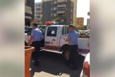 (VIDEO) Çmenduria e Veliajt me të varfërit e Tiranës, e moshuara: &quot;Ju kam lënë zotin&quot;