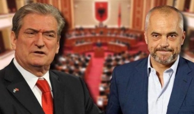 Analiza e ish-kryeministrit/ Pse grabitja në Rinas u bë nga qeveria