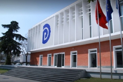 Dega 6 e PD në Tiranë sfidon Bashën, bën publike listën e delegatëve të 11 Dhjetorit