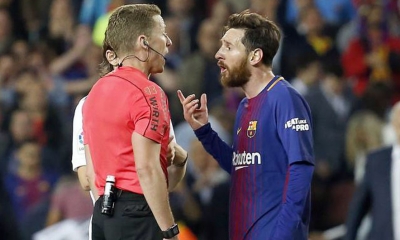 Spektakli ‘El Clasico’ dhe batuta e Messit me arbitrin: Po e bën në brekë!