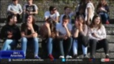 Shqipëri: Ndikimi i largimit të të rinjve për studime jashtë vendit