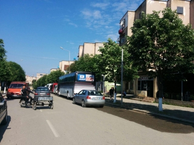 Në linjën e autobuzit, Kukës-Tiranë, pritjes të tarifës dhe frikës së çmimit të biletës