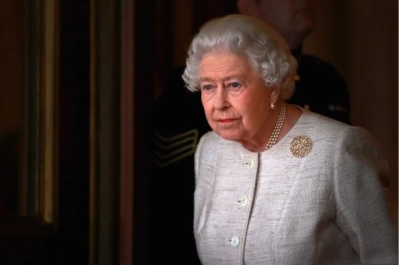 Një jetë në fron, u bë mbretëreshë në moshën 25-vjeçare! Kush është Elizabeth II, që sot u nda nga jeta