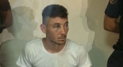 Ekzekutoi 8 persona, Ritvan Zykaj i qetë dhe i papenduar kërkon libra në burg