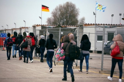 Shkrimi i Deutsche Welle: Tani nga Shqipëria po ikën elita e vendit, shumë shqetësuese