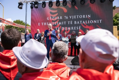 Presidenti Meta përshëndet 76-vjetorin e themelimit të Batalionit partizan “Dumrea”