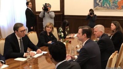 David Hale: Të vazhdojnë bisedimet Kosovë - Serbi