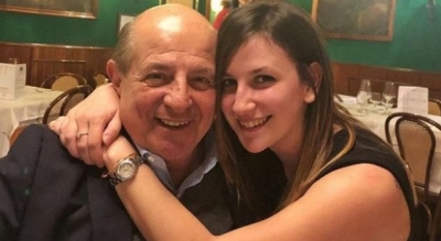 Prezantuesi i njohur 70-vjeçar në lidhje me 22-vjeçaren, ja ka kaluar edhe Berluskonit