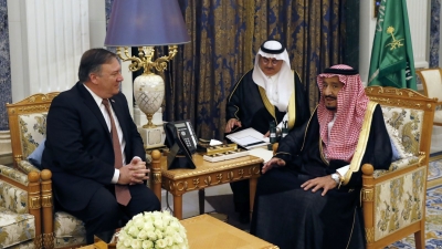 Pompeo takohet me mbretin saudit dhe princin e kurorës