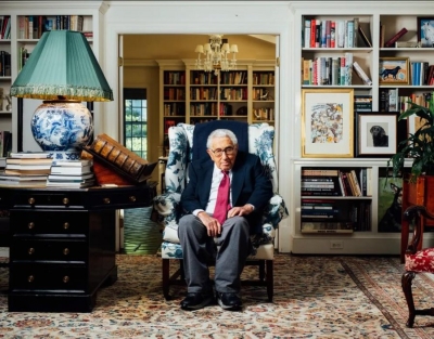 Henry Kissinger: Nuk ka asnjë shembull të mirë historik për luftën në Ukrainë