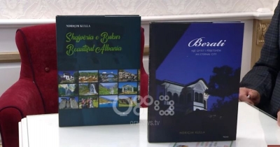 Ndriçim Kulla sjell dy albumet “Shqipëria e Bukur” dhe “Berati”