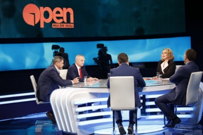 Meta nuk i ndahet Dvoranit: Do kërkoj hetim ndërkombëtar për ata që e mbrojnë