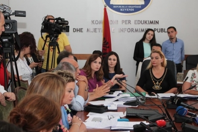 Lleshaj refuzoi Komisionin e Medias, Vokshi: Akt antikushtetues!