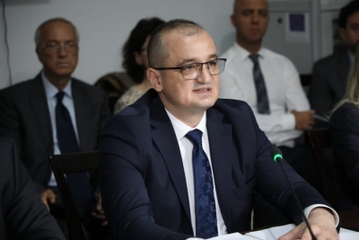 &#039;Pse denoncove akulloret kancerogjene?&#039; Socialistët sulmojn kreun e KLSH-së