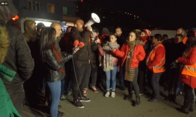 VIDEO / Vijon protesta e banorëve të Unazës së Re. Opozita qëndron në krah të tyre!