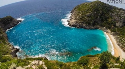 Skandal/ Bashkia Vlorë do të taksojë personalisht çdo turist