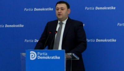 Endri Hasa: Rama, kryeministër iligjitim që lëviz me antiplumb