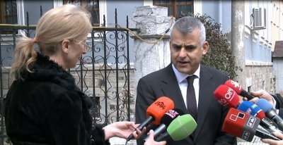 Vangjel Dule: Dorëheqja e Xhafajt, paralajmërim stuhish