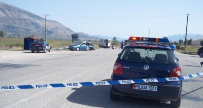 Makina përplas këmbësorin në autostradën Fushë Krujë-Milot
