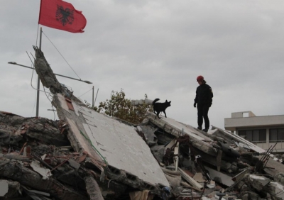 Media italiane “Il fatto quotidiano»:  Tërmeti në Shqipëri, korrupsioni dhe abuzivizmi pengojnë ndihmësit italianë