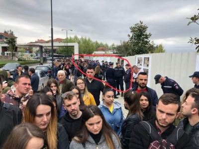 Përshkallëzohet protesta në Universitetin Bujqësor, 50 forca policore rrethojnë studentët