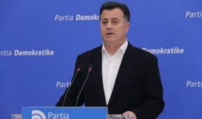 Meta shpall &quot;non grata&quot; Borschardt-in/Flamur Noka: Veprim dhe vendim dinjitoz prej shtetari