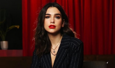 Dua Lipa tregon se si ishte tradhtuar në takimin e parë