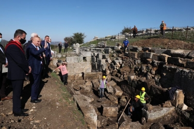 Presidenti Meta: Shqipërisë asnjëherë nuk i kanë munguar burrat që i dalin për zot vatanit